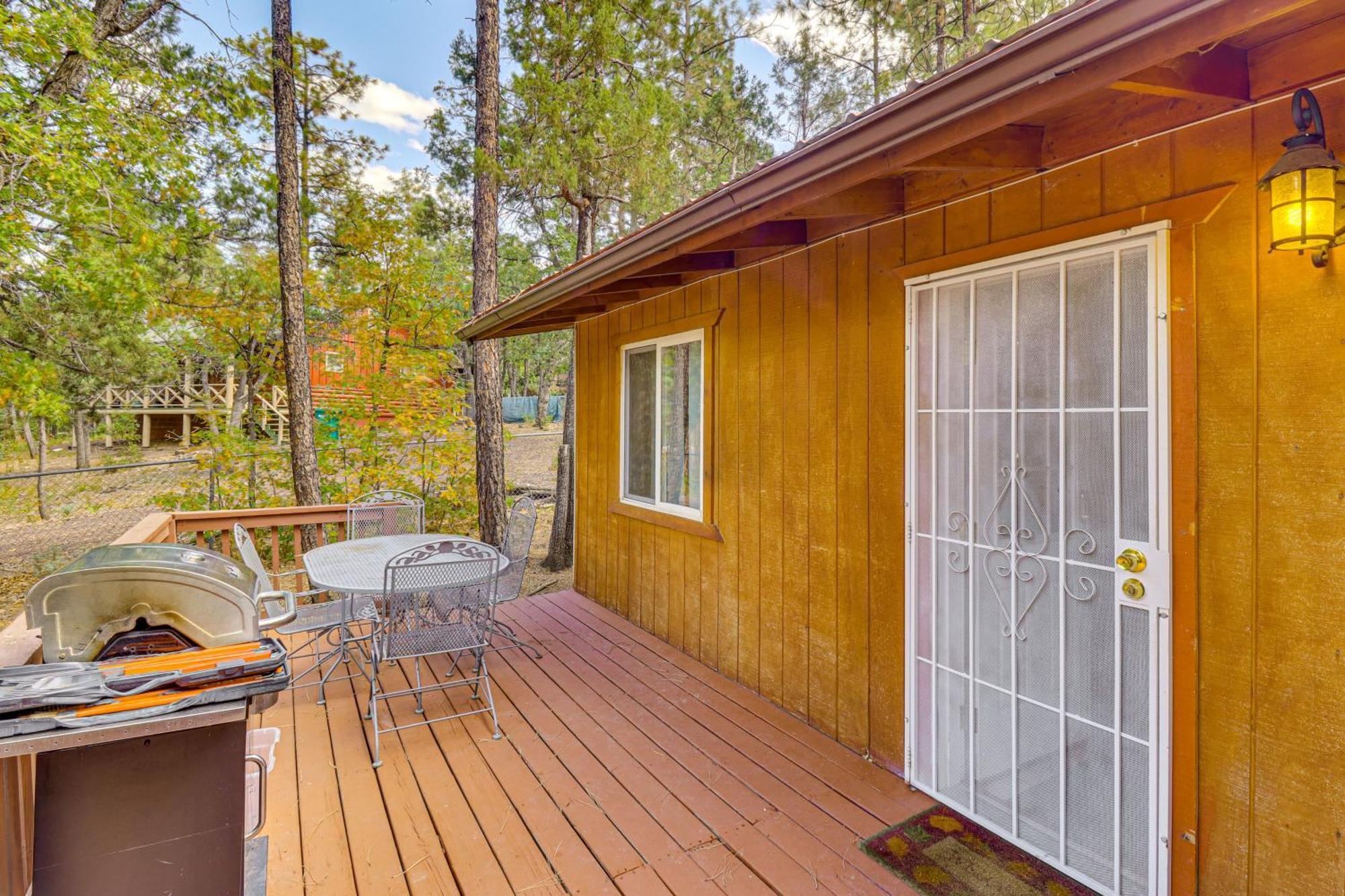 Cozy Lakeside Escape with Deck 4 Mi to Rainbow Lake Pinetop-Lakeside Exterior foto